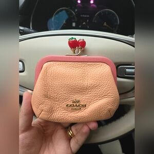 Coach Nora Kisslock Pebble Leather Strawberry Coin Purse - Blush Taffy